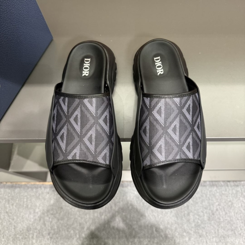 ch**an D*or slippers